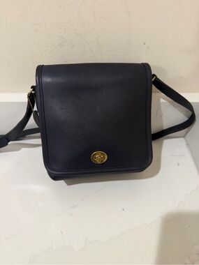 Vintage COACH Companion Flap Style 9076